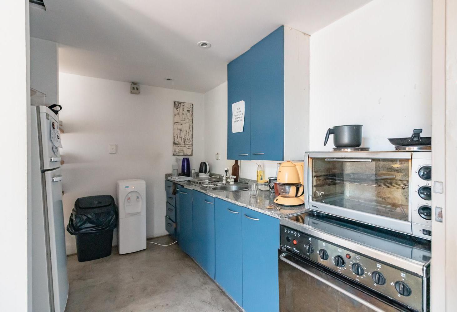Foto de Estudio de Grabación , 6 ambientes en coghlan, Lote propio., imagen 3