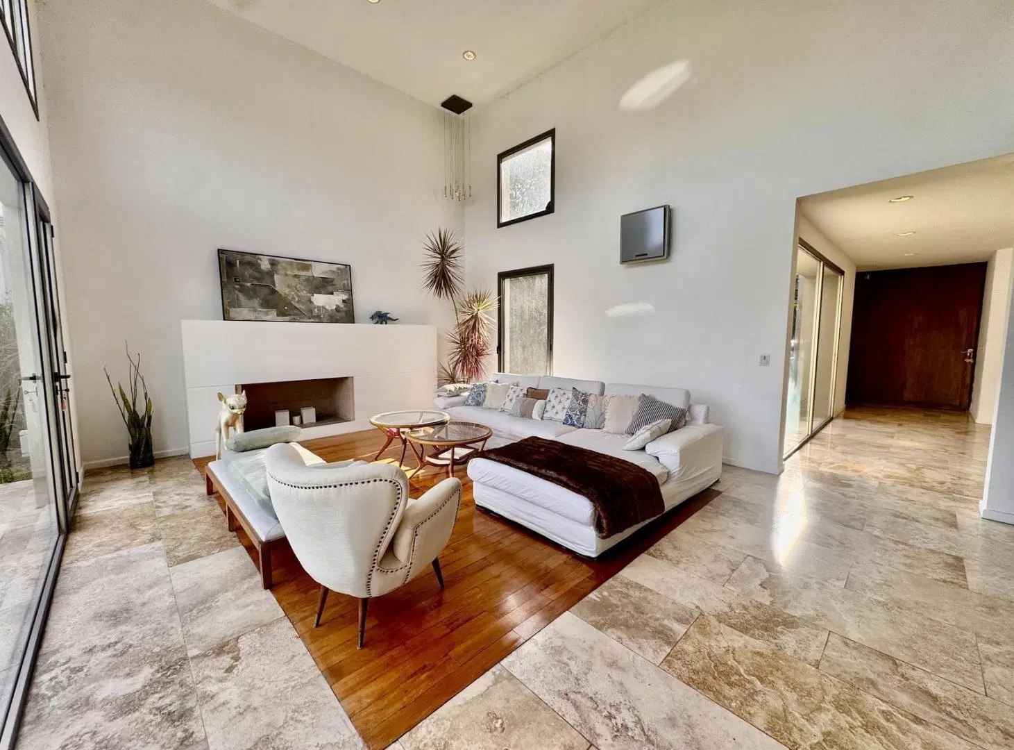 Casa en alquiler a la laguna principal en Santa Barbara 3