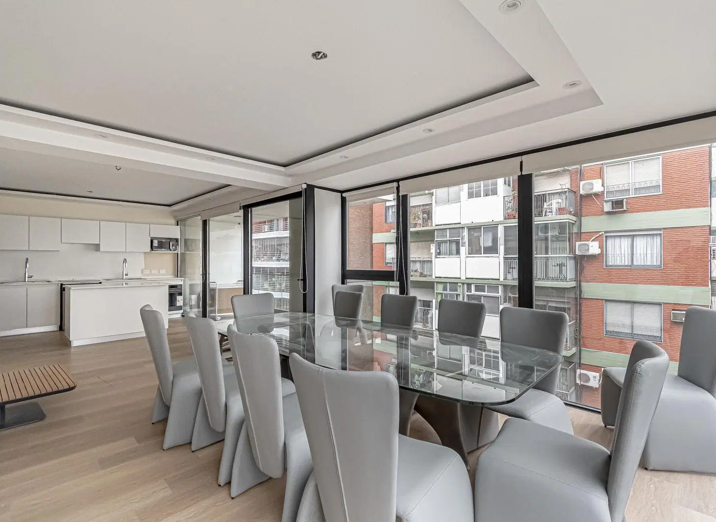 Departamento de 4 ambientes a estrenar con amenities y cochera en Belgrano 4