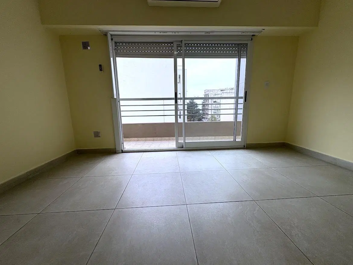 Departamento monoambiente, balcon, muy buen estado., CABA 5
