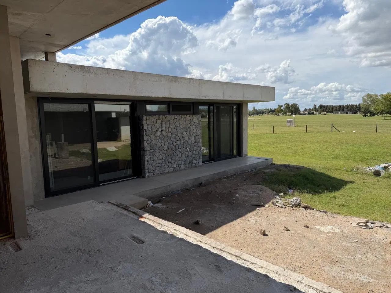 Casa en Construcción 3 Ambientes Terminados 3