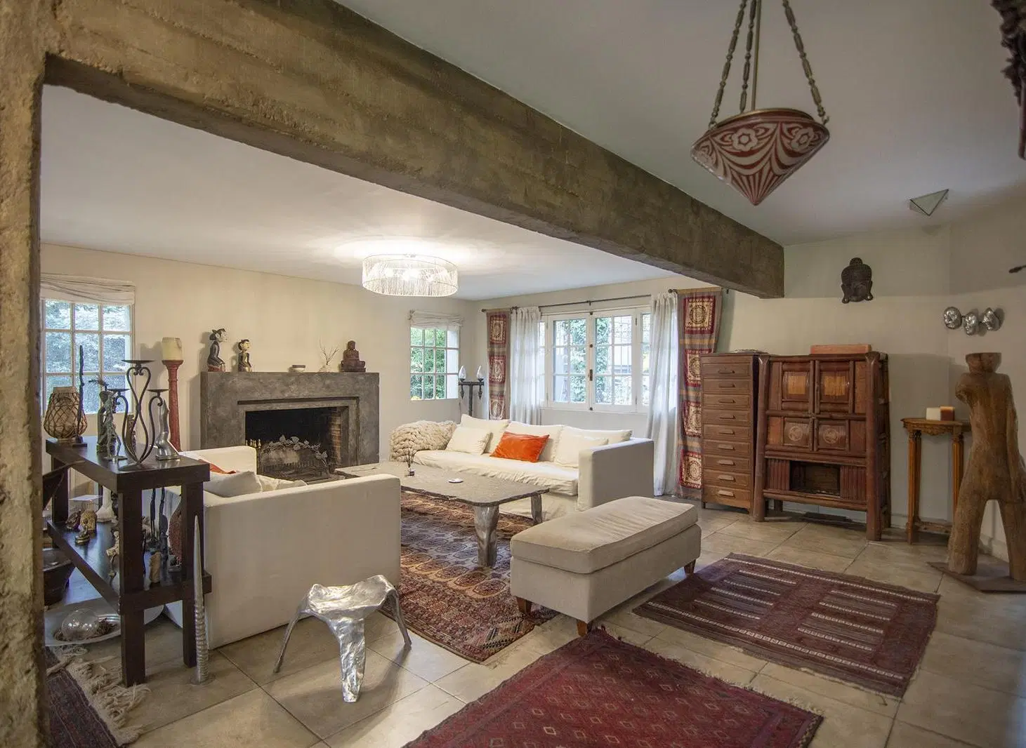 Venta casa 5 ambientes en pleno Lomas de San Isidro 2