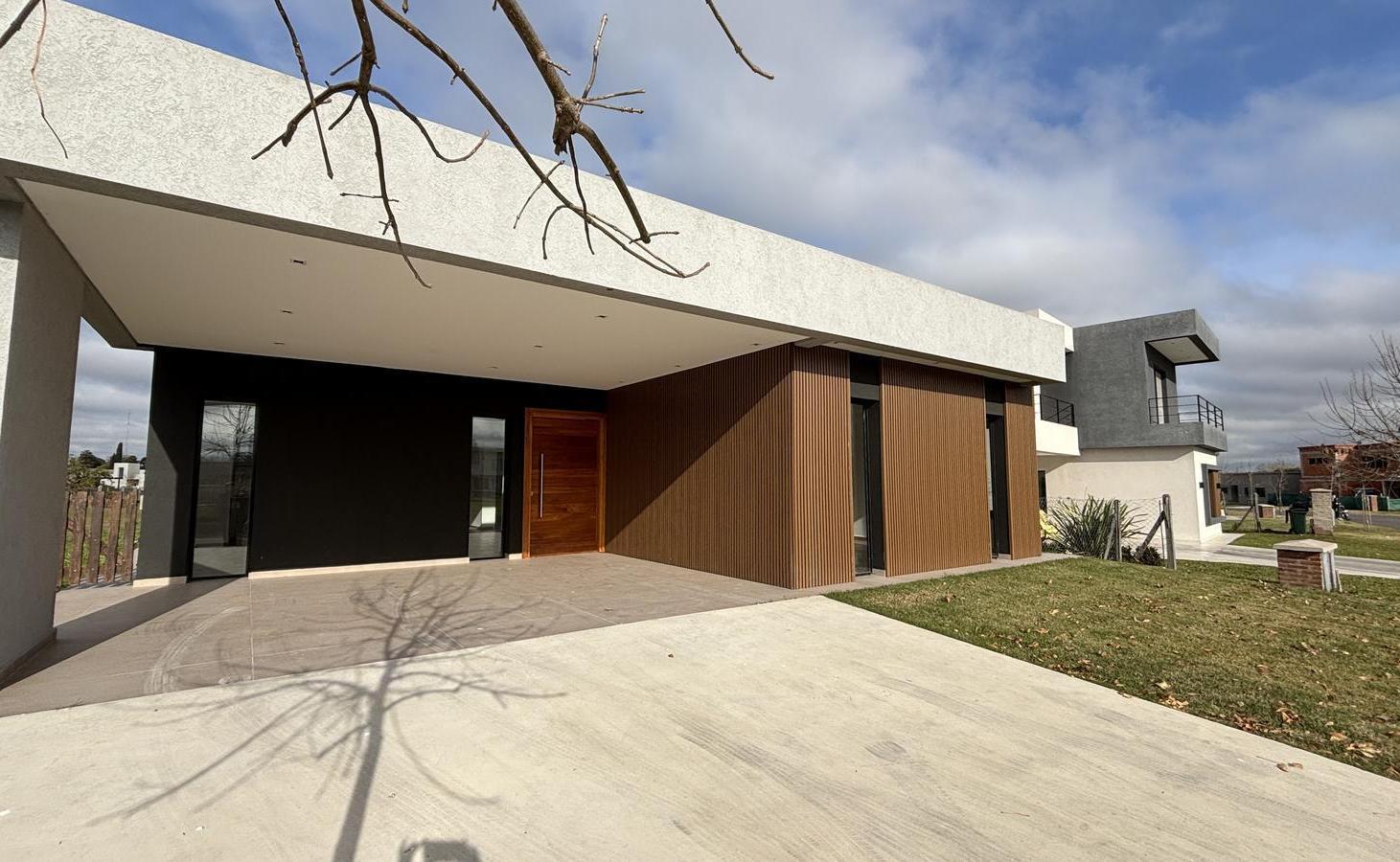 VENTA CASA 5 AMB A ESTRENAR FINANCIA PILAR DEL ESTE