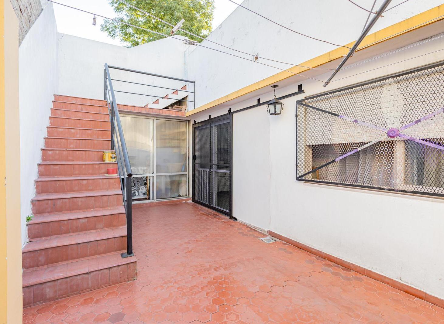 PH EN VENTA LANUS OESTE