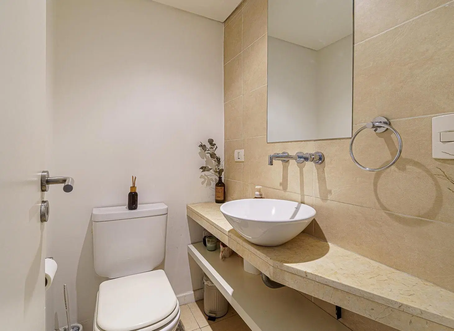 Departamento 2 ambientes Balcon toilette Cochera en Belgrano C en Venta 2