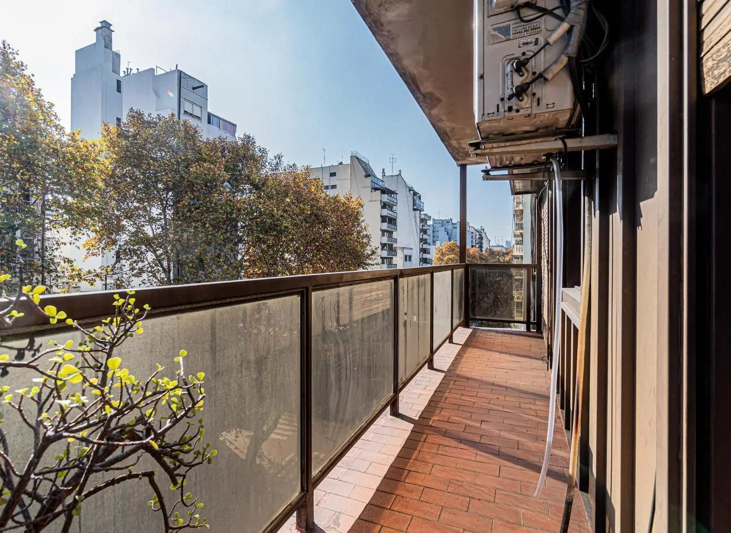 Departamento 4 ambientes + dependencia -Venta en Balvanera 3