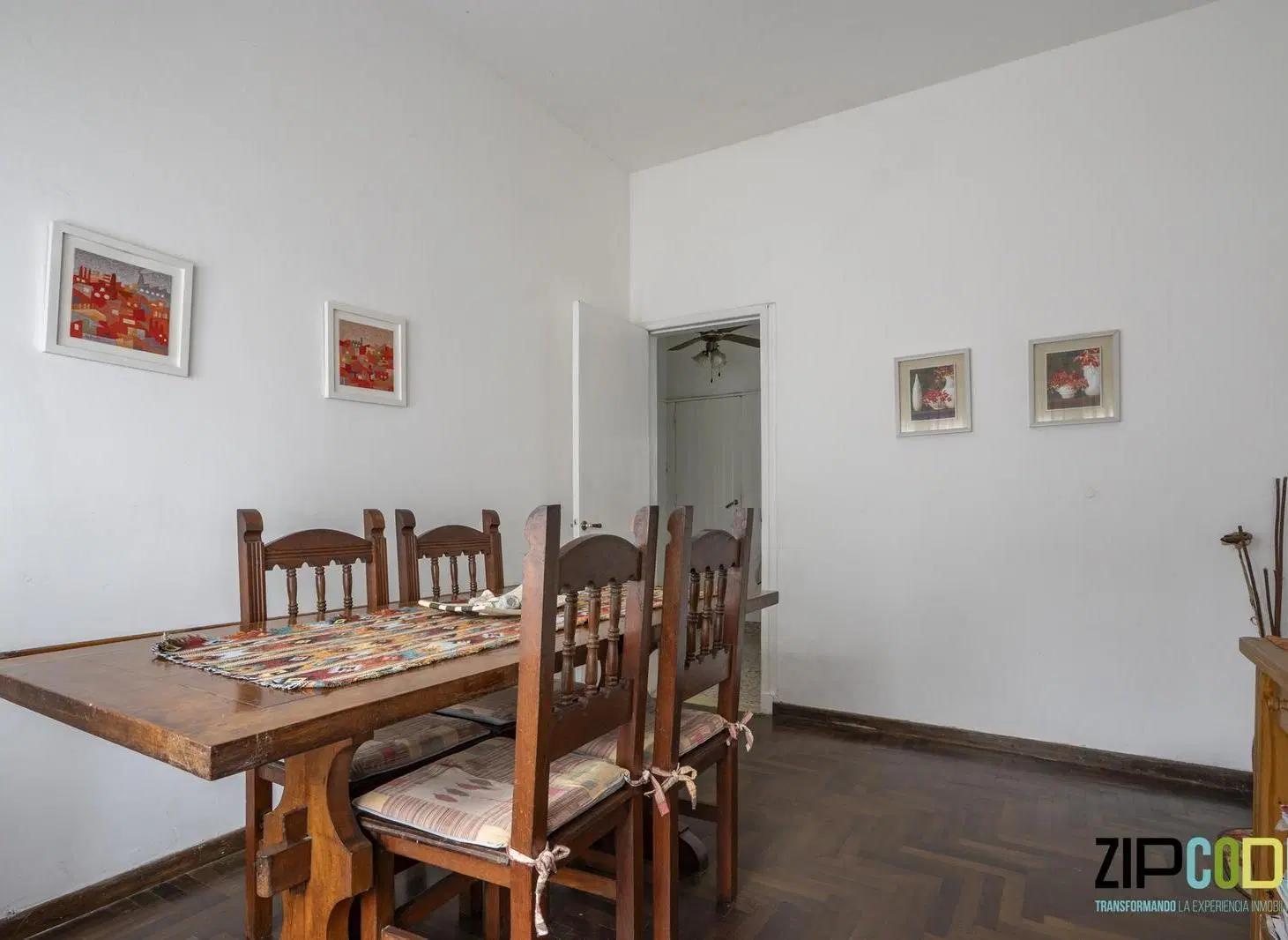 Venta PH Estilo Americano de 3 ambientes con Patio y Jardin 2