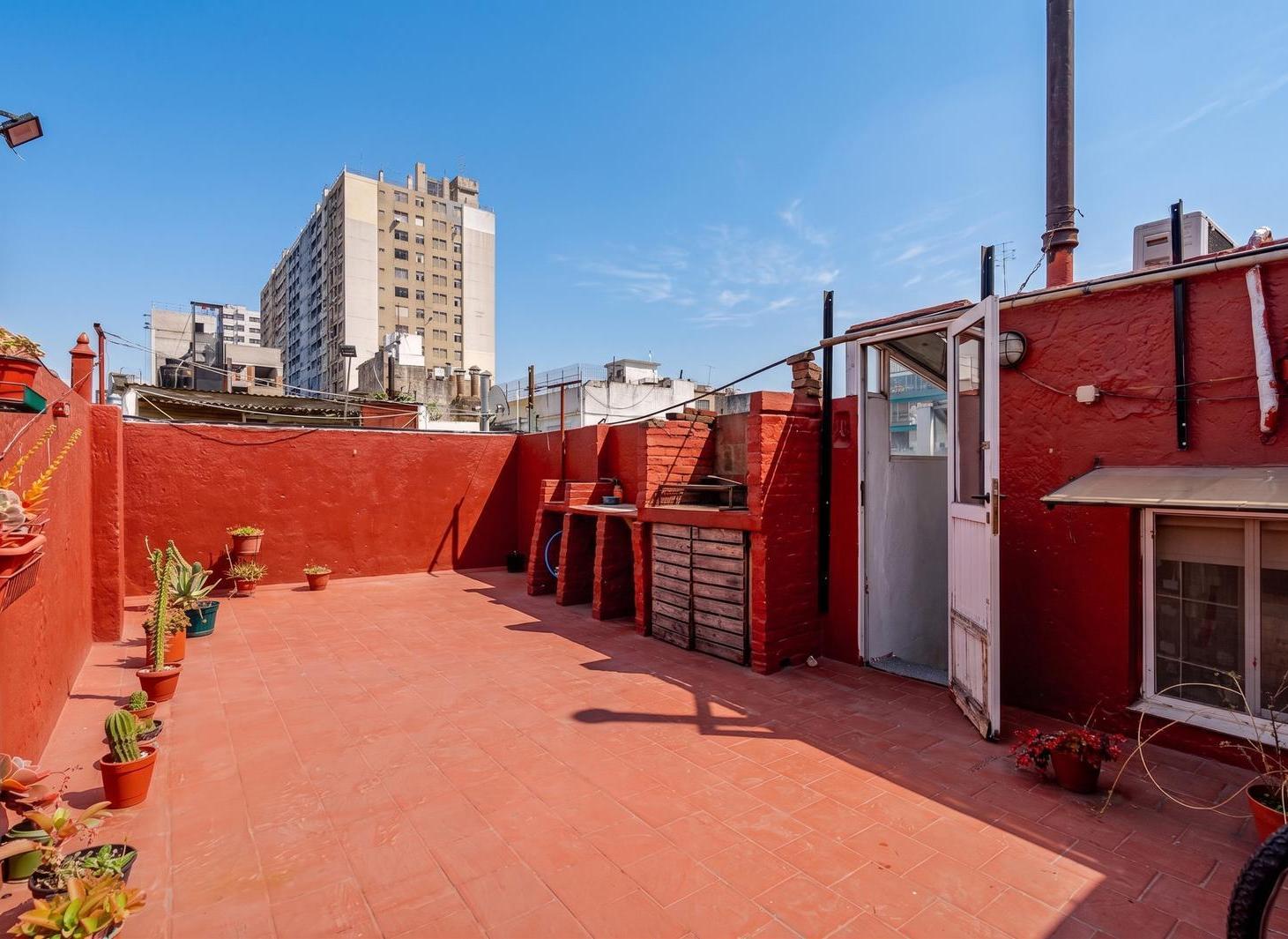 Venta PH en Flores 3 ambientes con terraza