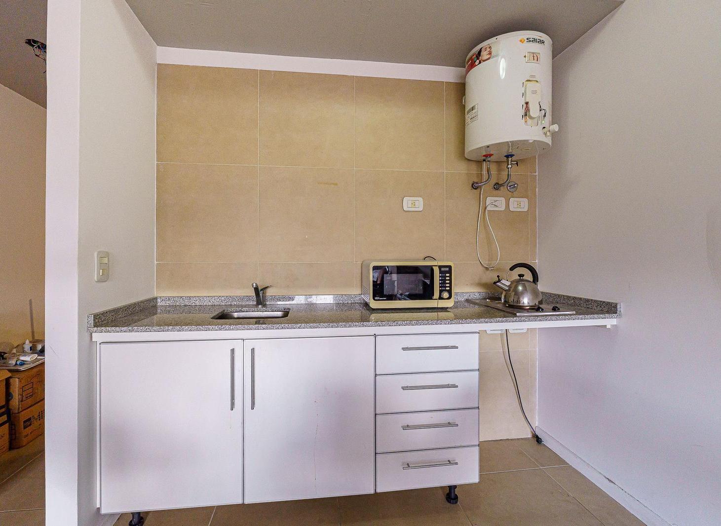 Departamento de un ambiente con cochera a la venta muy buen estado