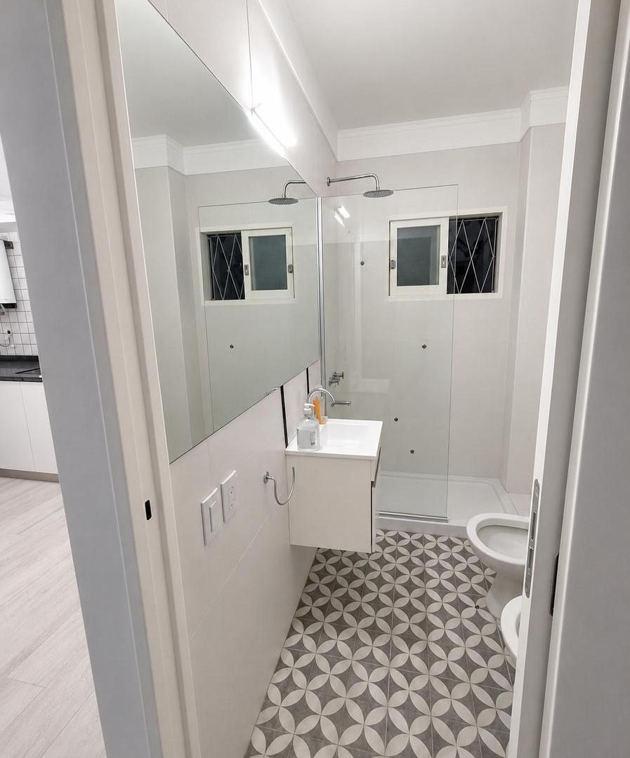 Departamento en Venta Monoambiente de 35 m2 Refaccionado con Cochera en Recoleta
