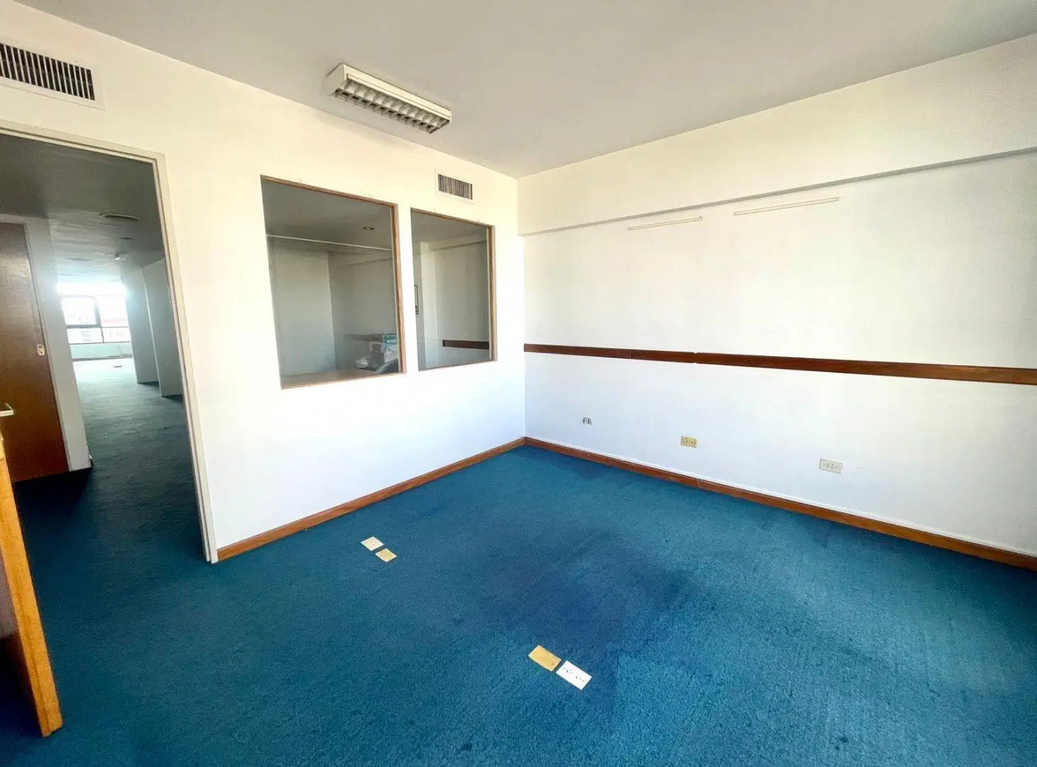 Venta Oficina en Recoleta / tribunales 5