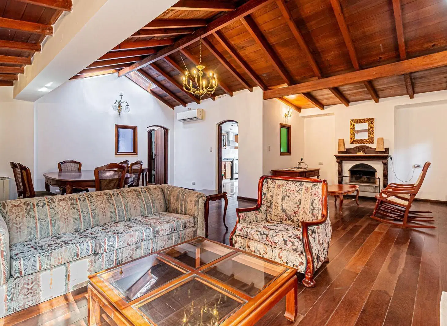 Casa en La Lucila-Libert./Rio 4