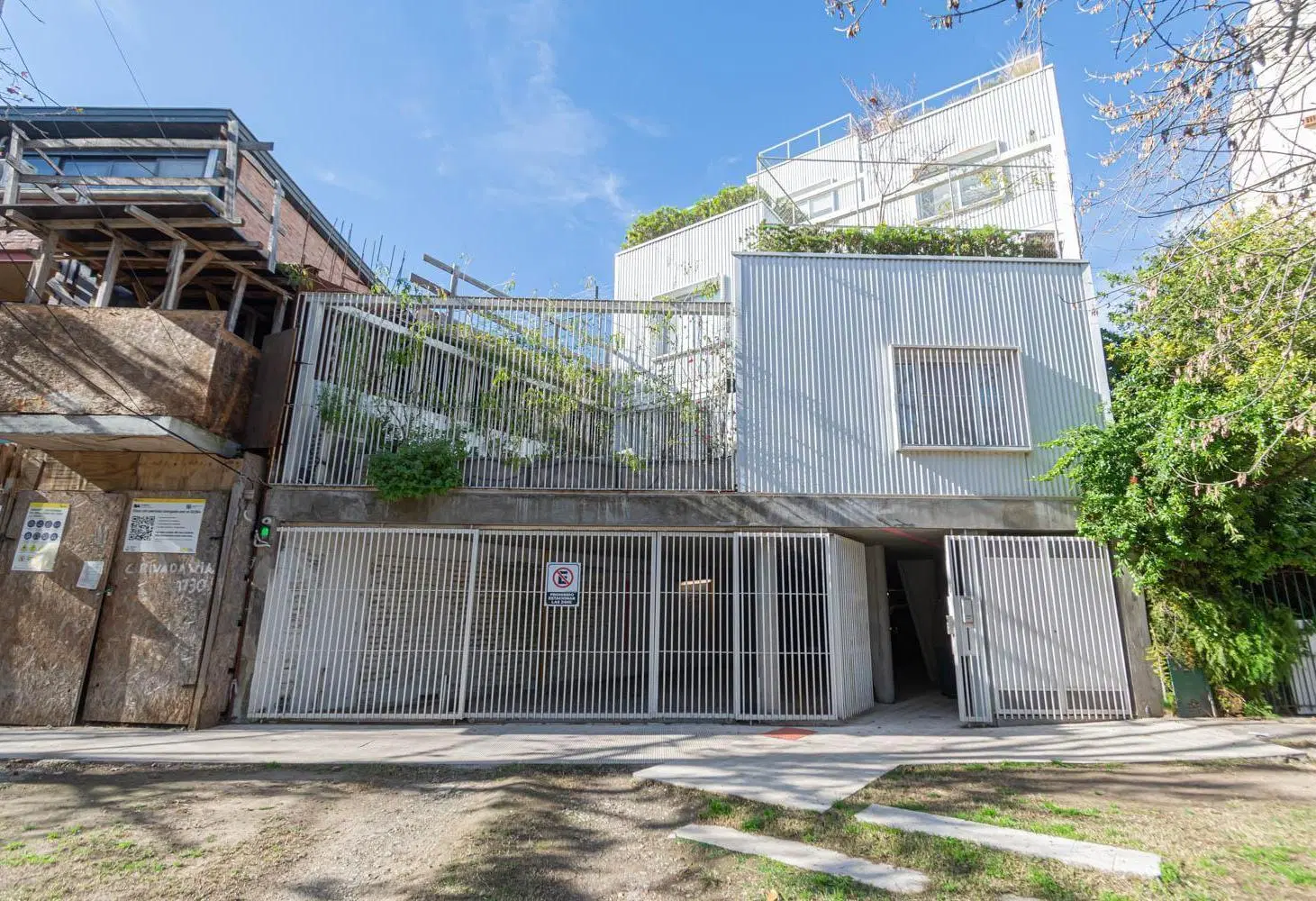 Venta departamento tríplex balcón terraza parrilla doble cochera apto crédito diseño Nuñez 2