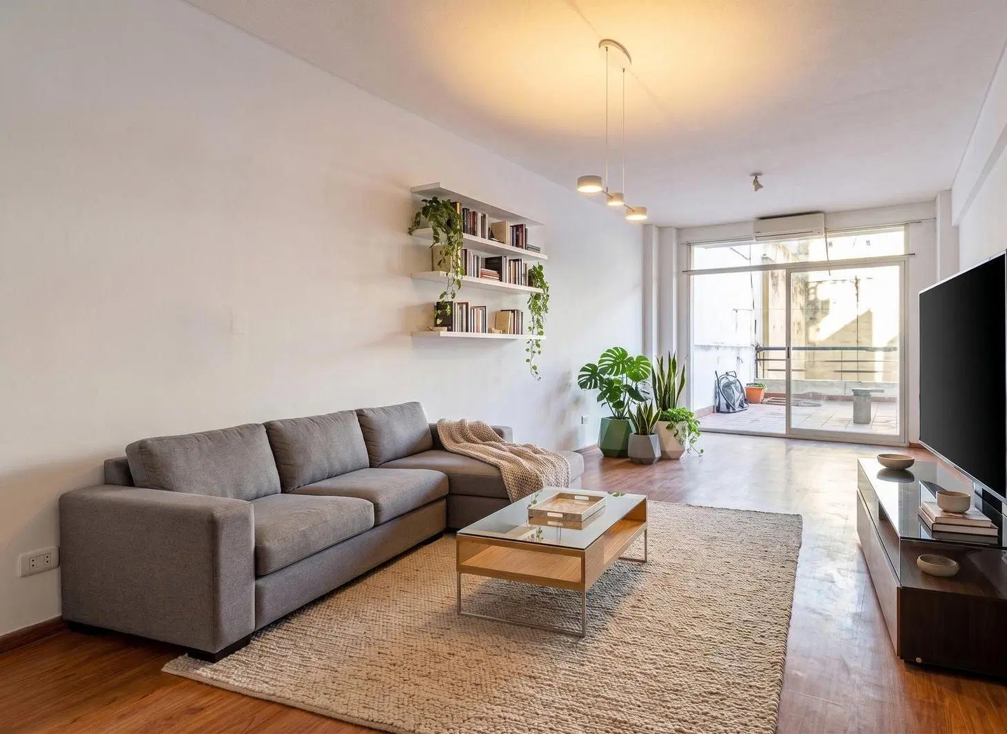 Departamento de 2 Ambientes con gran patio | Bajas Expensas 3