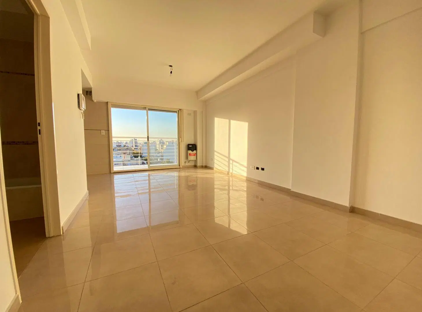 Departamento 2 ambientes en venta en Flores 2