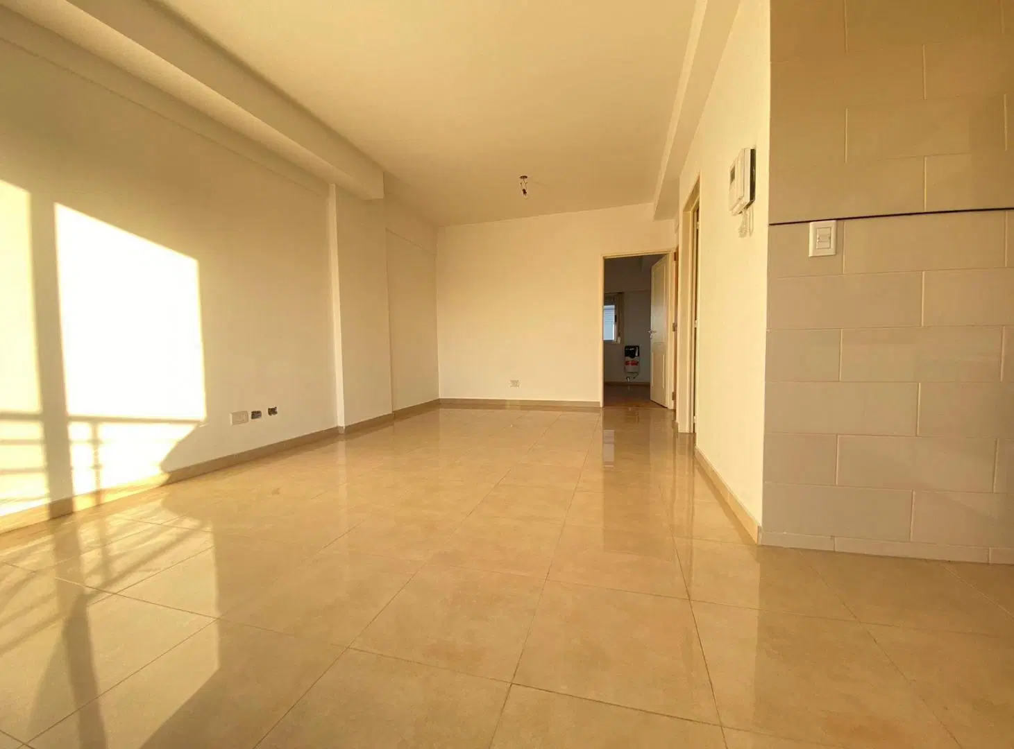 Departamento 2 ambientes en venta en Flores 4
