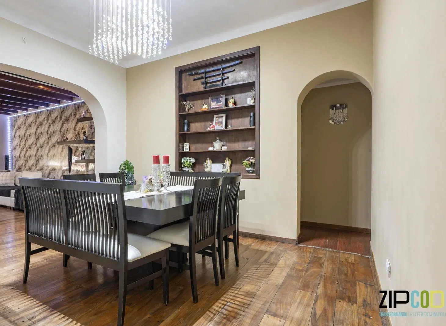 Venta Chalet en Villa Tesei con Patio y Playroom 5