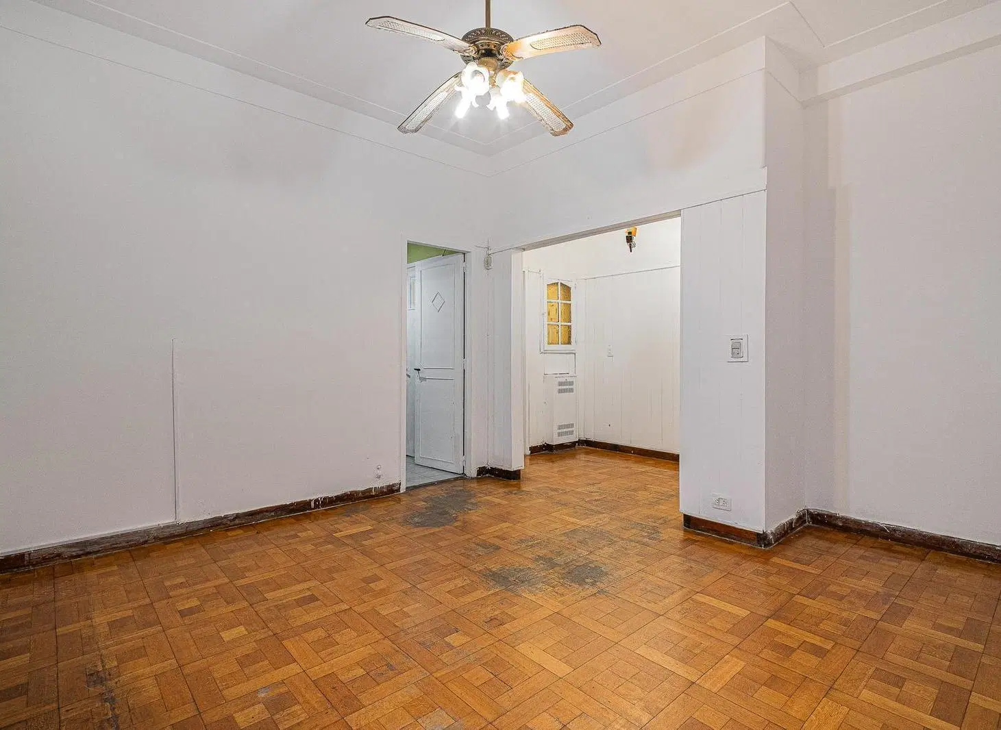 Departamento en Balvanera 4