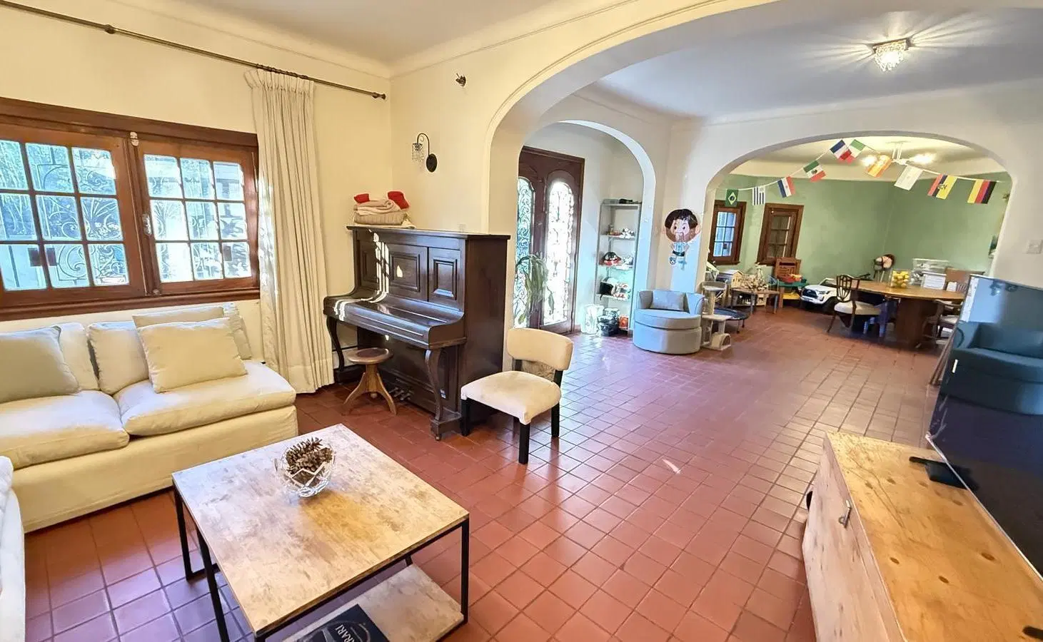 Casa en Venta Barrio Parque Aguirre 8