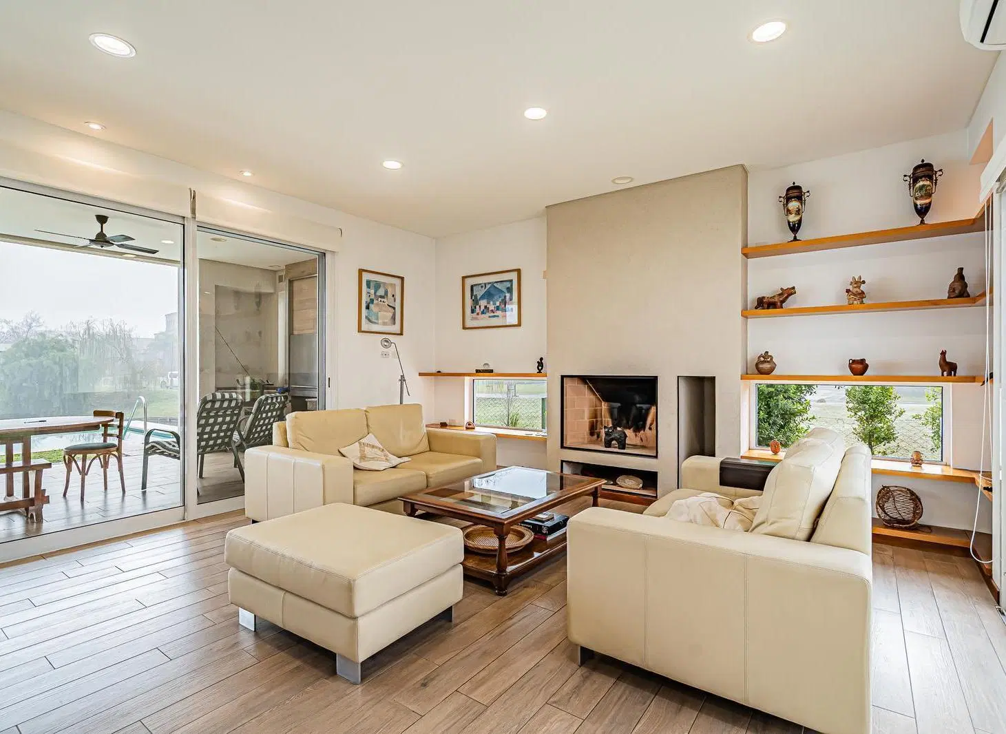 Venta | Casa en lote al agua | Los Alisos, Nordelta. 2