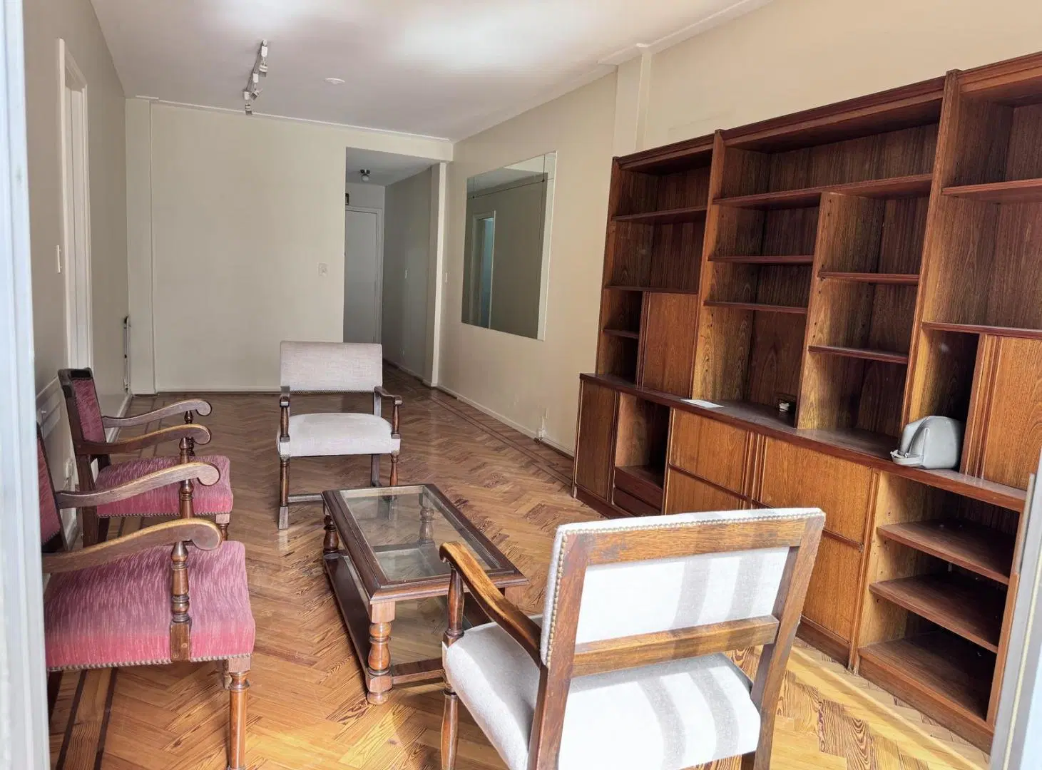 Departamento de 3 dormitorios y dos baños con dependencia en alquiler en recoleta 5