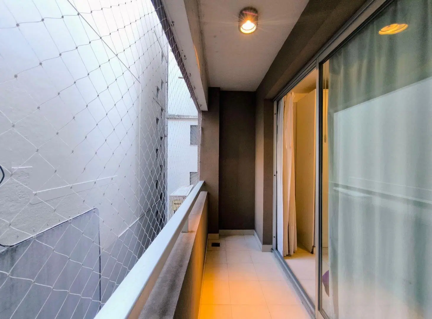 ALQUILER DE EXCELENTE MONOAMBIENTE CON BALCÓN Y AMOBLADO, EN RECOLETA ZONA FACULTADES 4