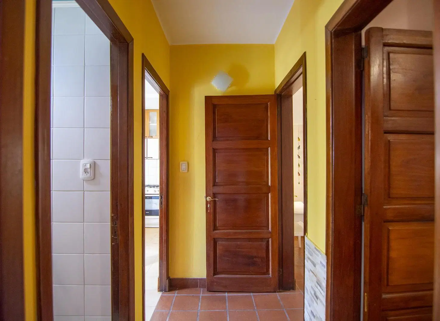 Casa en Venta de 3 Ambientes con Jardin y cochera, Lote propio 8