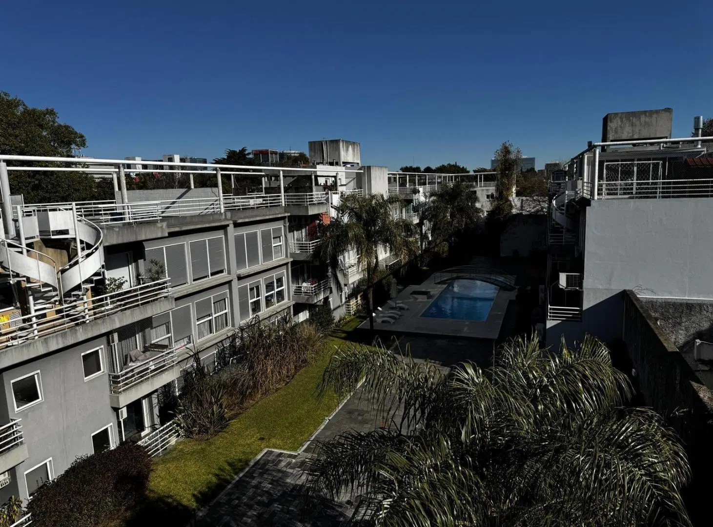 Alquiler Departamento 3 Ambientes con Gran Terraza Privada, Cochera y Amenities – Florida, Vicente L 2
