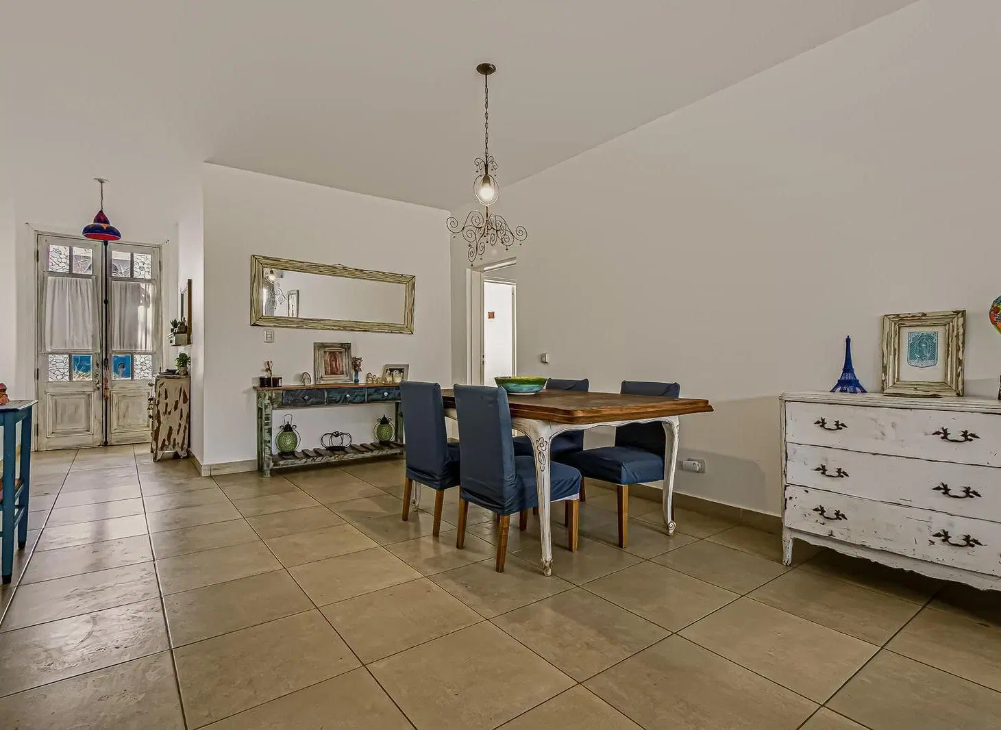 Venta | Casa con 3 dormitorios en lote interno | La Comarca, Troncos del Talar 8