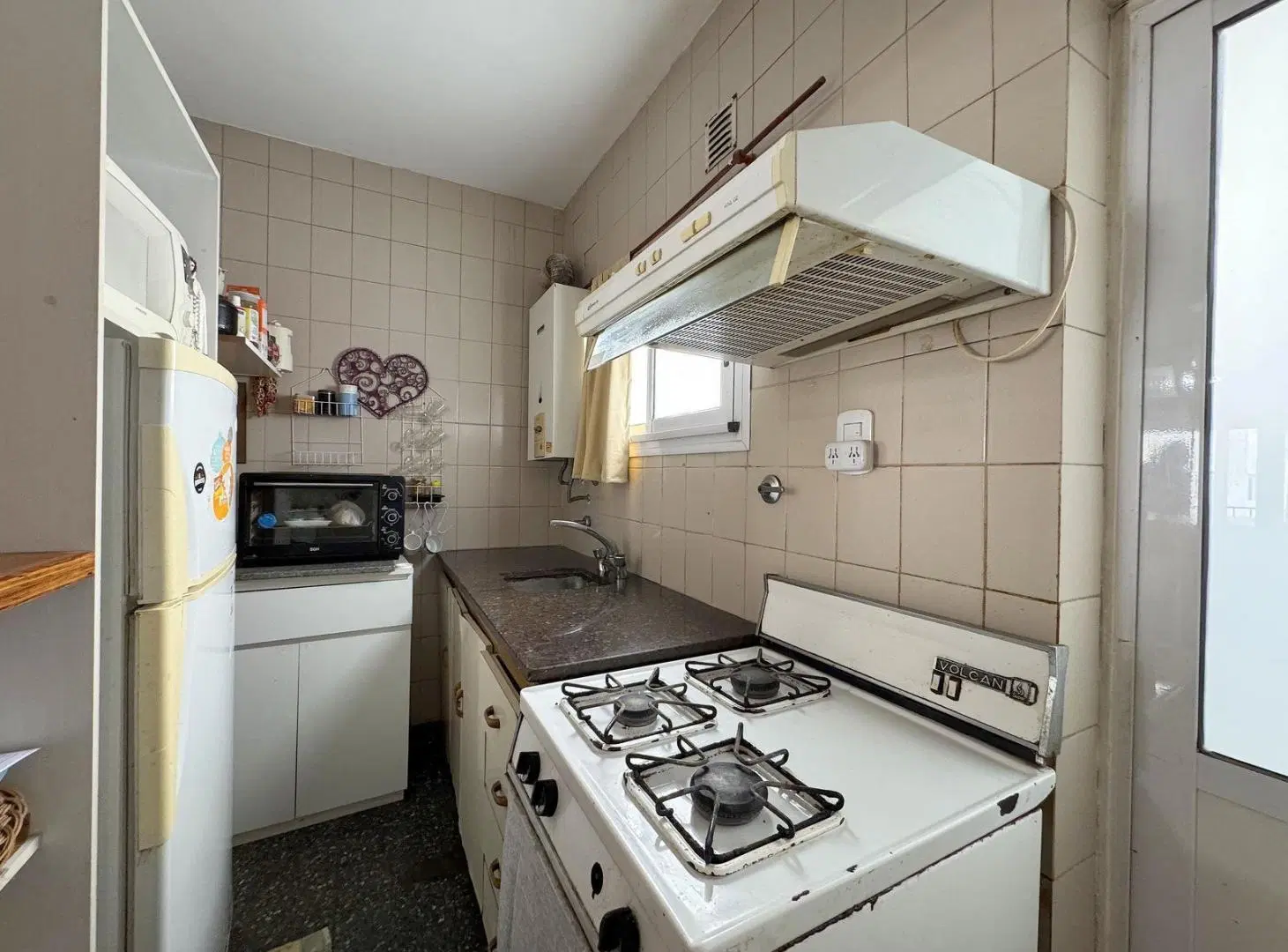Departamento de 2 dormitorios con dependencia en La Plata 8