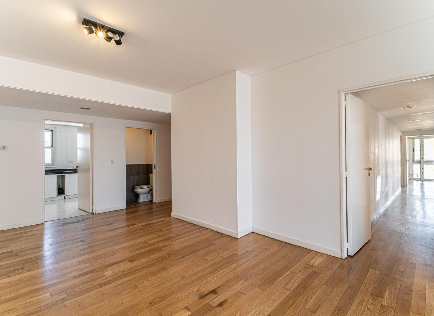Foto de VENTA 4 AMB LIBERTADOR CON COCHERA AMENITIES MUY LUMINOSO, imagen 5