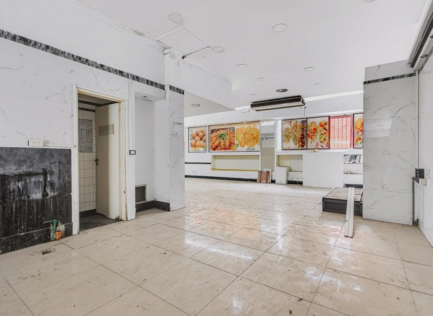 Foto de Venta Local Comercial de 230 m² en Microcentro Gran Planta y Subsuelo, imagen 4