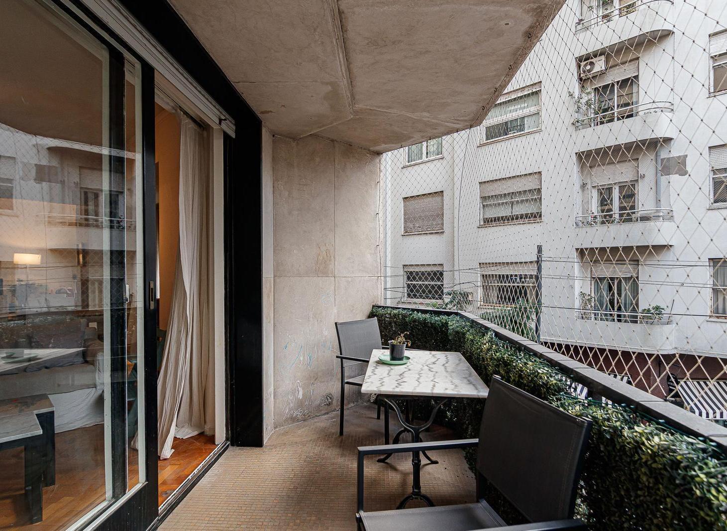 Foto de Alquiler departamento 3/4 ambientes en Recoleta, imagen 2