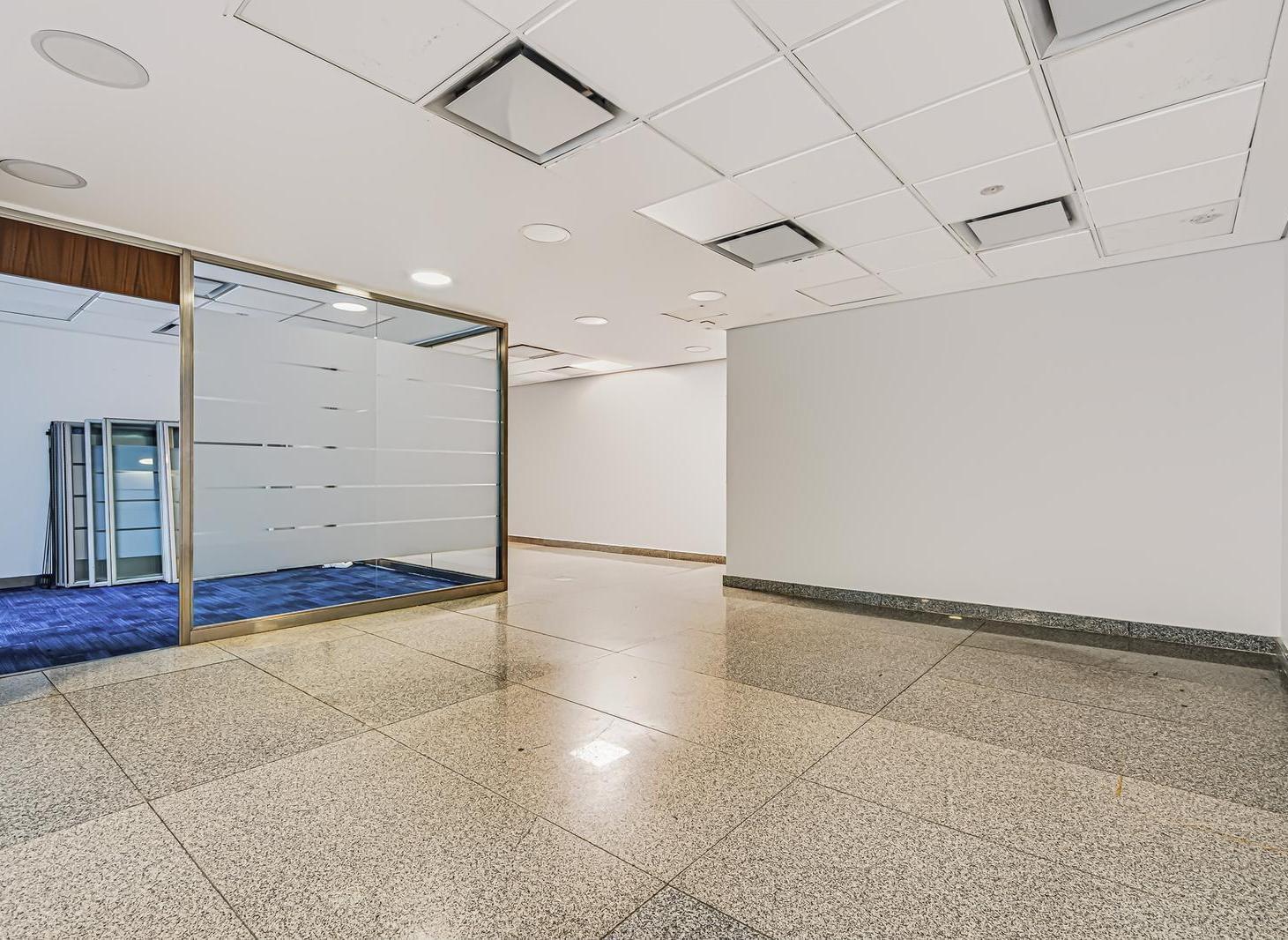Foto de VENTA Local Comercial Corporativo 580 m² - Grupo Electrógeno, imagen 4