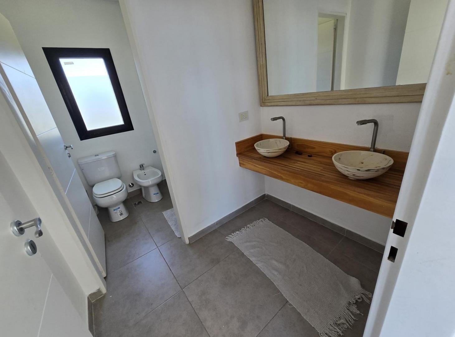 Foto de Puertos del Lago Barrio Vistas Escobar Casa en venta 5 habitaciones, imagen 5