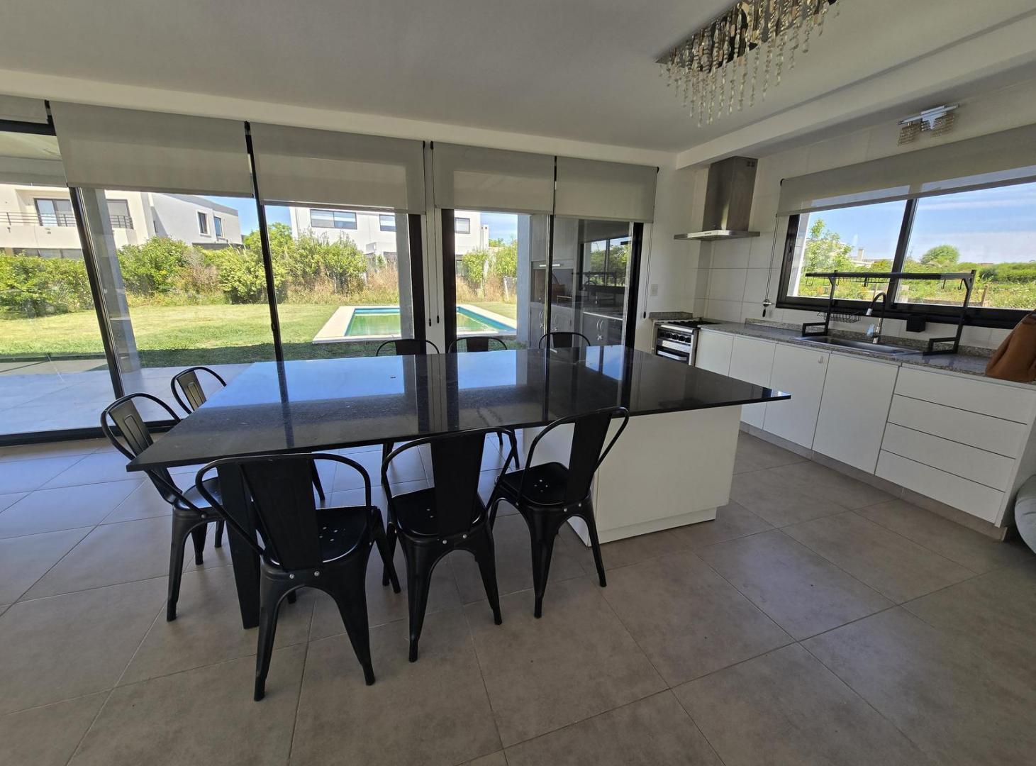 Foto de Puertos del Lago Barrio Vistas Escobar Casa en venta 5 habitaciones, imagen 2