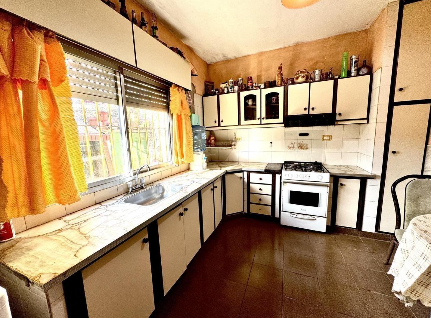 Foto de PH tipo casa al frente, imagen 2