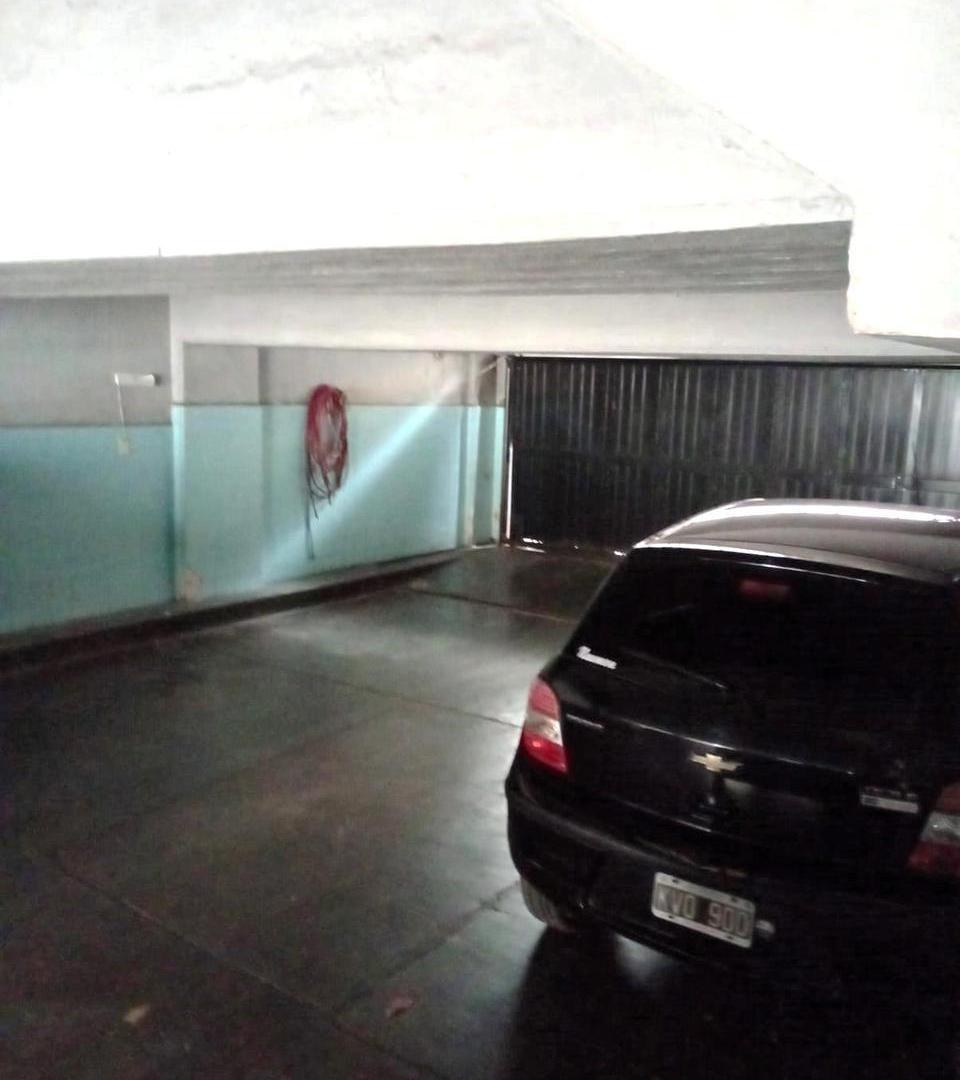 Foto de Departamento en Monserrat: Oportunidad Única para Reciclar y Revalorizar, imagen 4