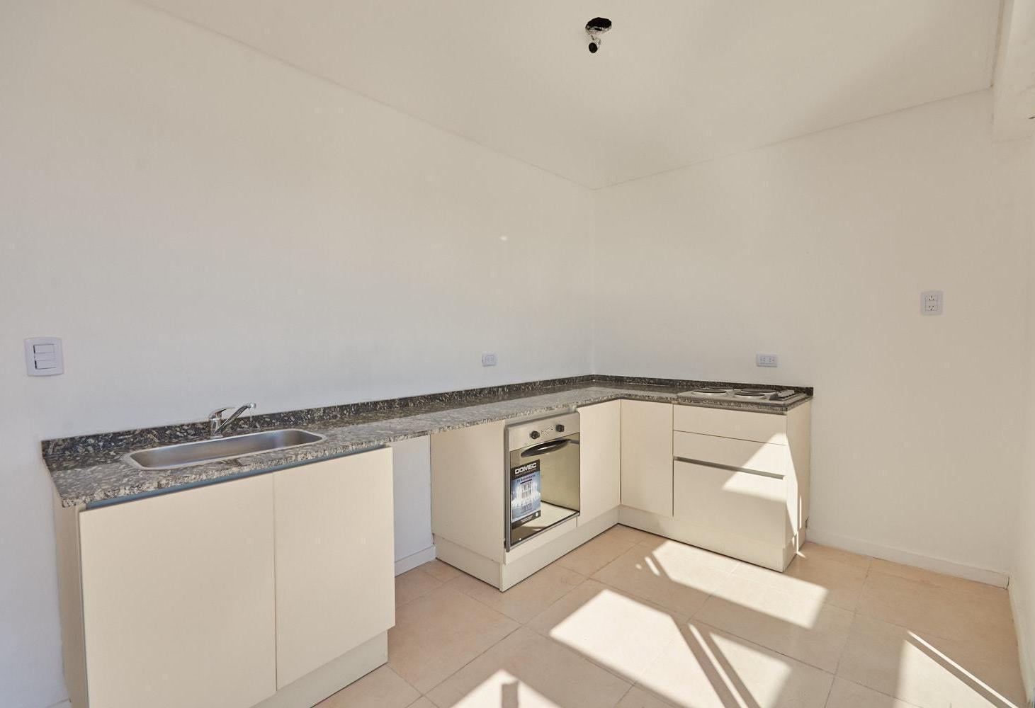 Foto de Venta Departamento 2 ambientes Edificio Insignia – El Palmar |, imagen 2