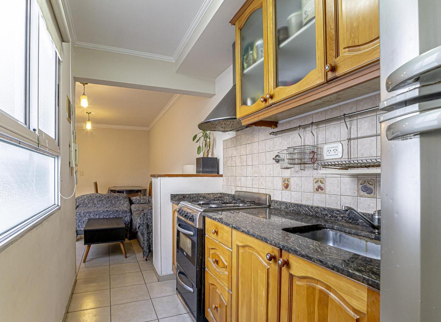 Foto de Departamento en Venta de 3 Ambientes y Terraza en Monte Castro, imagen 1