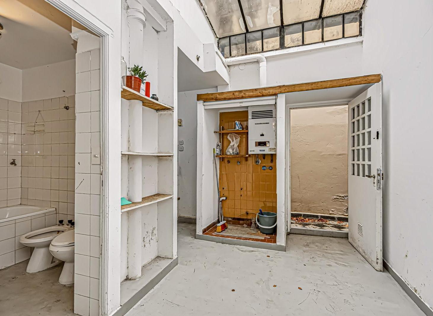 Foto de VENTA PH 2 Ambientes y Medio con Terraza + Entrepisos Sin Expensas en, imagen 2