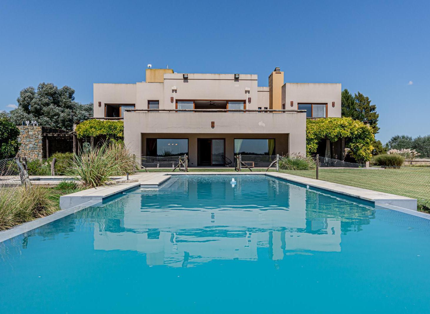 Foto de Venta de casa en Barrio de Chacras Laguna Vitel | 4 dormitorios |Vista, imagen 1
