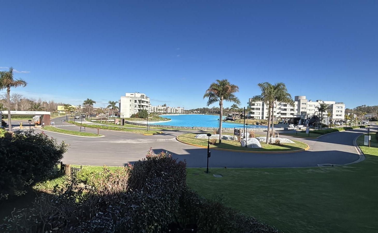 Foto de VENTA DEPTO 3AMB LAGOON PILAR VISTA DIRECTA A LA LAGUNA BALCON PARRILLA, imagen 3