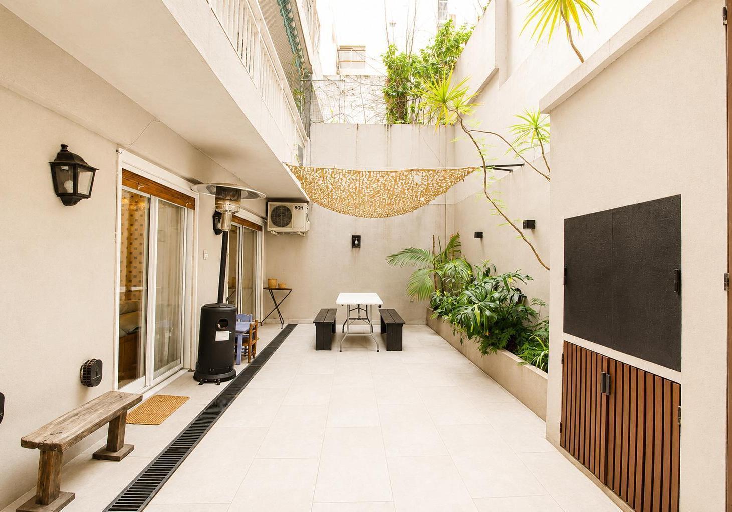 Foto de Departamento venta 3 ambientes c dependecia patio, parrilla y cochera, imagen 4