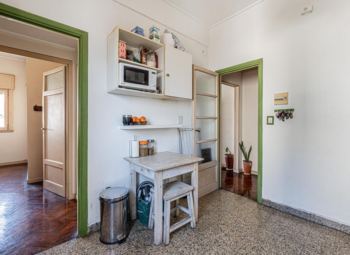 Foto de Venta departamento 2 ambientes. Luminoso. Bajas expensas. Frente al, imagen 3