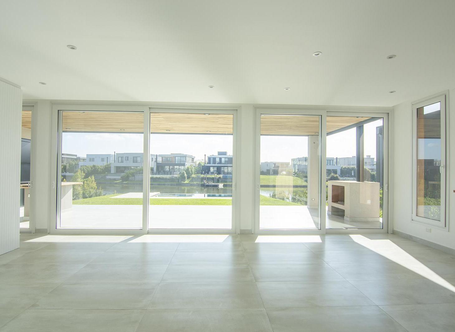 Foto de Casa en venta 8 ambiente en Nordelta, Carpinchos a la laguna, imagen 1