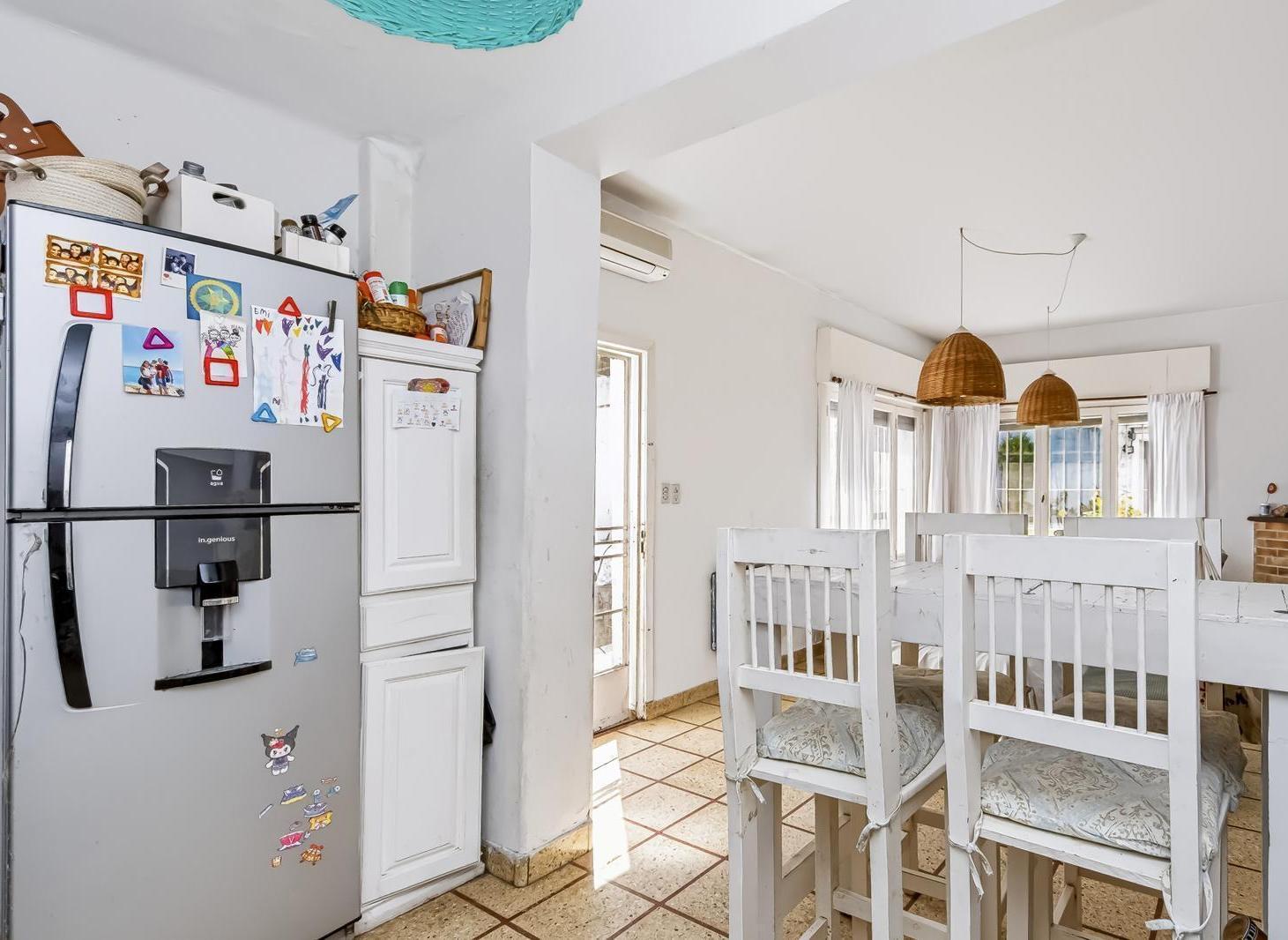 Foto de Venta: Casa de 6 Ambientes| Multifamiliar en San Isidro| Jardin|, imagen 4