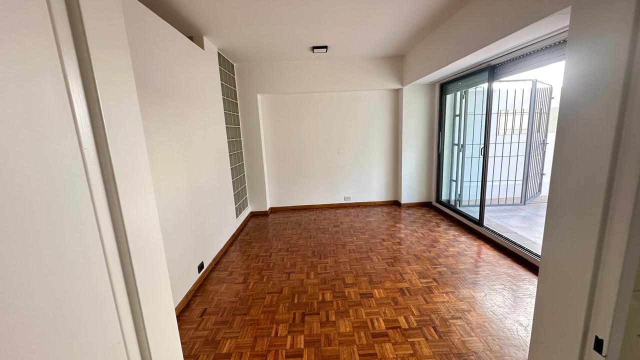 Foto de Departamento en Palermo 2 Ambientes con Patio. Ideal Vivienda o, imagen 1