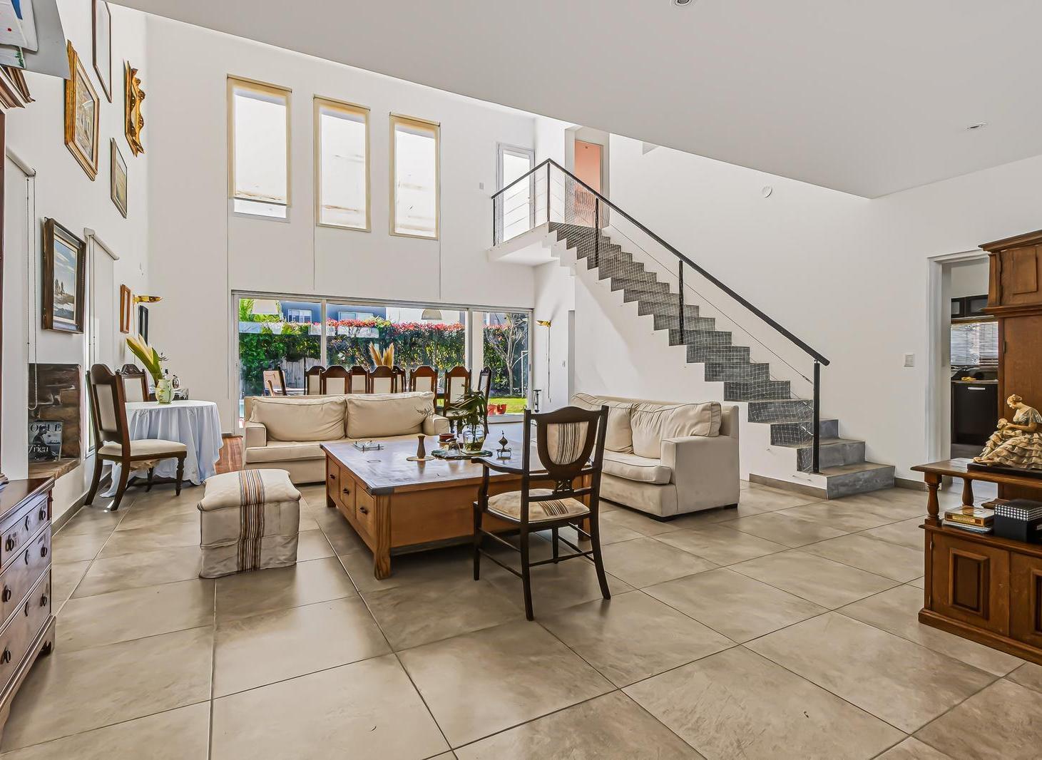 Foto de Casa con 4 dormitorios en lote interno - Los Alisos, imagen 4