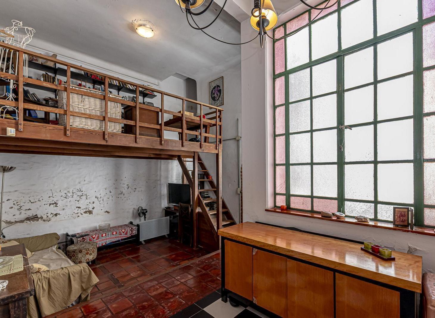 Foto de Venta PH Belgrano. 92 m2 totales. 3 ambientes y escritorio. Patio, imagen 2